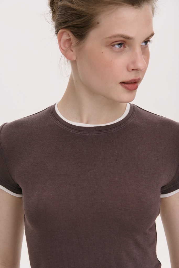 МІНІМАЛІСТИЧНА ФУТБОЛКА  1176 зображення 2